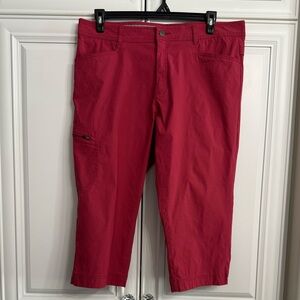 Sierra Designs Women's Sz 16 Reddish-Pink Capris Nylon/Spandex Multiple Pockets